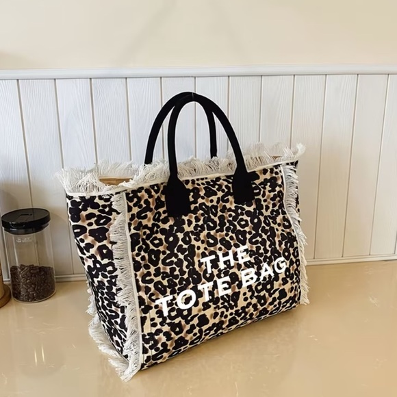 Leopard Print Tote Bag with Fringe - Picture 2 of 10
